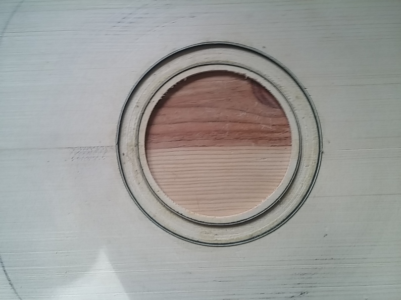 Les guitares d'un luthier aussi amateur que passionné ... - Page 27 20150416_173737